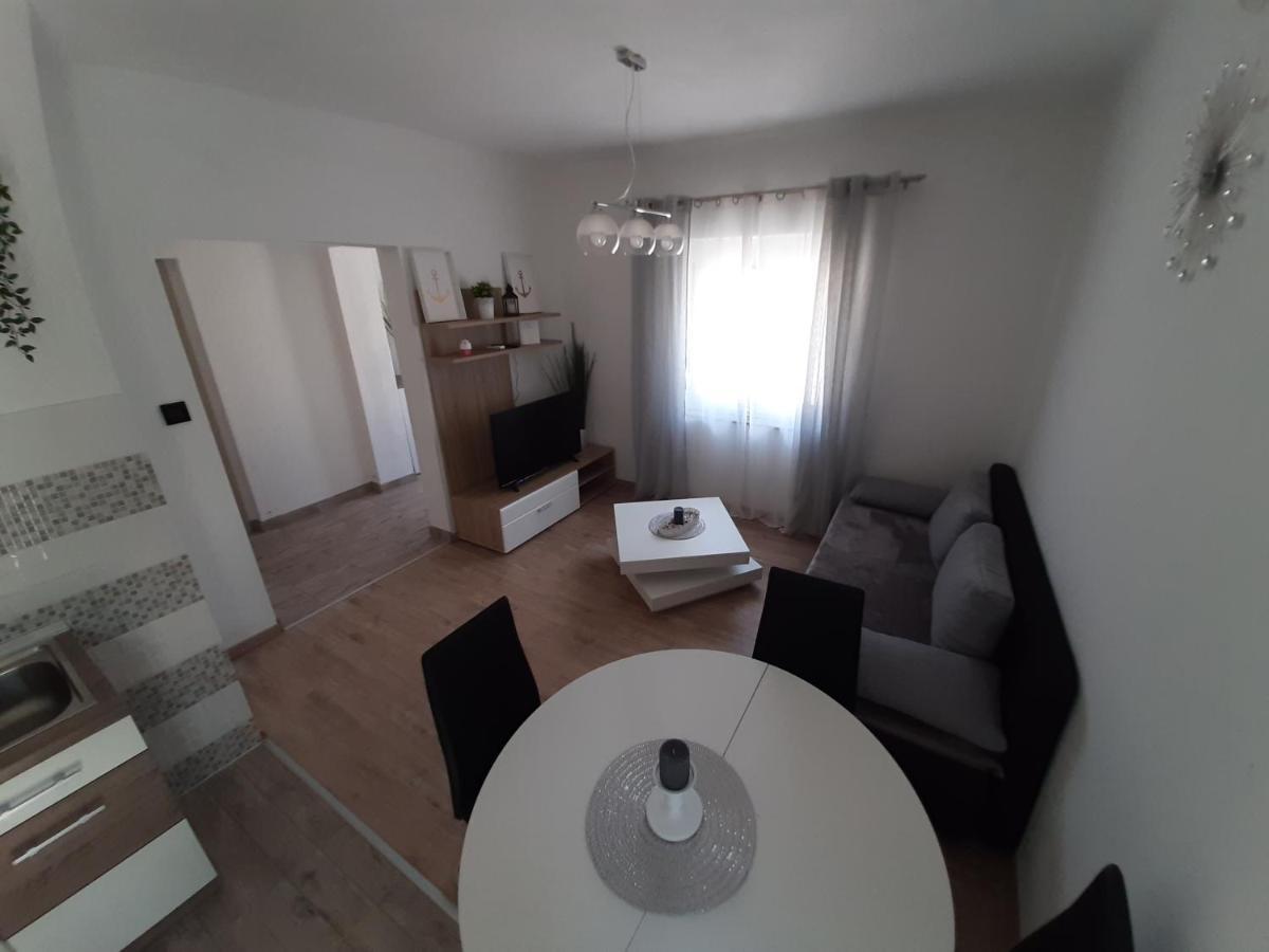 Ferienhaus Karlo Pridraga Bagian luar foto