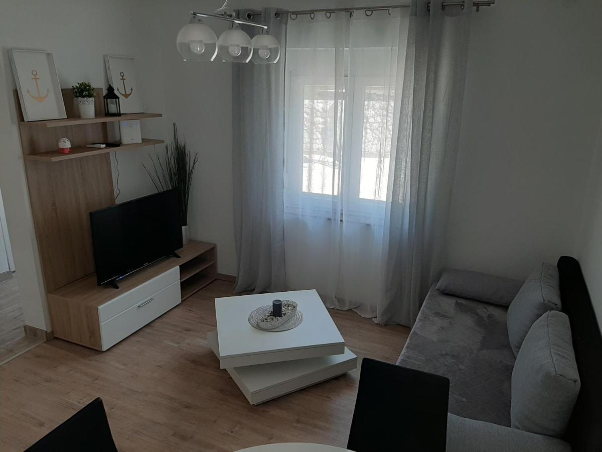 Ferienhaus Karlo Pridraga Bagian luar foto